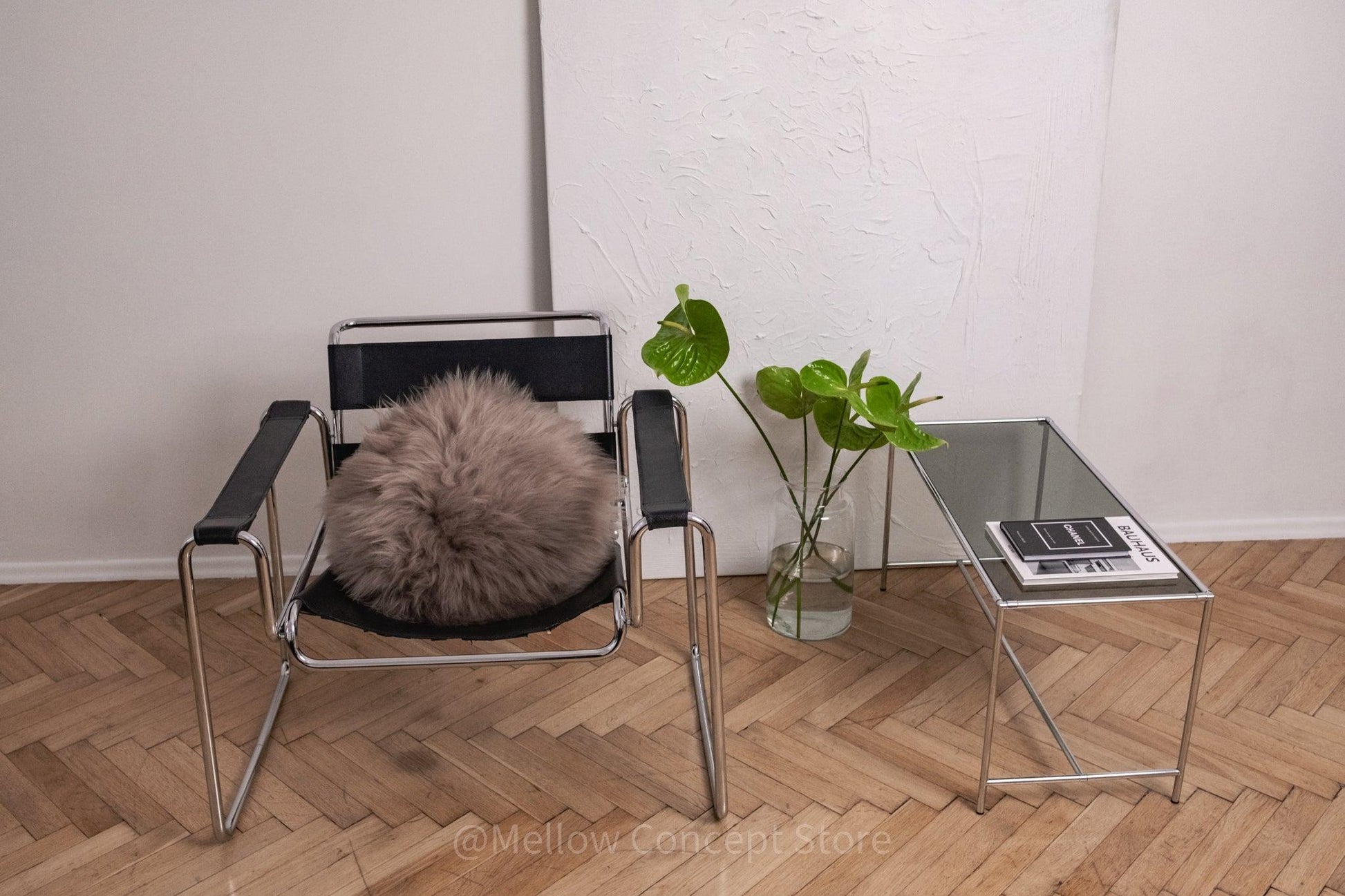 Round Natural Sheepskin Pillow Greige