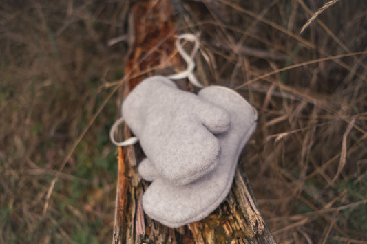 Grey Polar Bear Woolen Baby Gloves