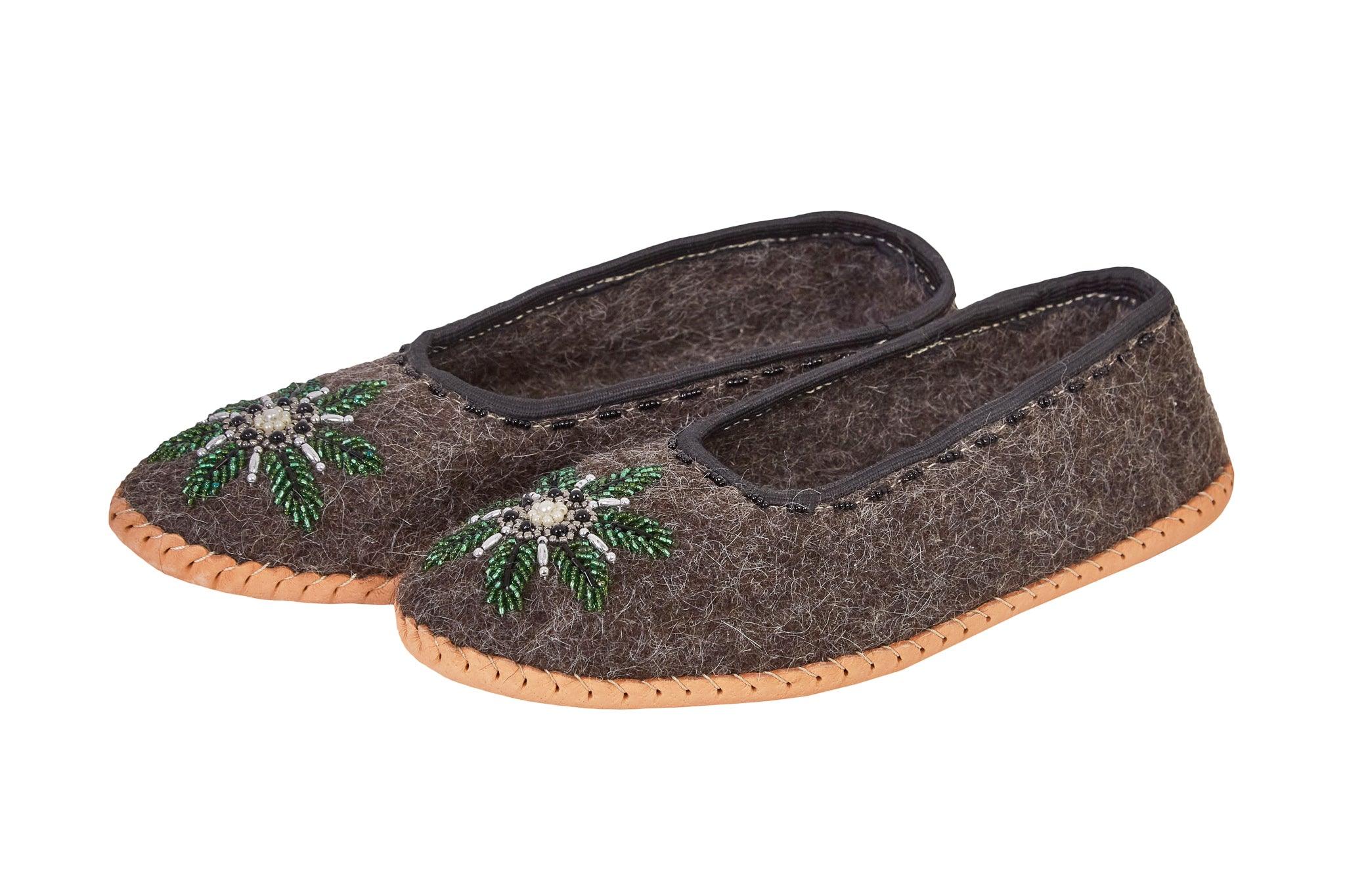 Adult Sheepskin Slippers MellowConceptStore